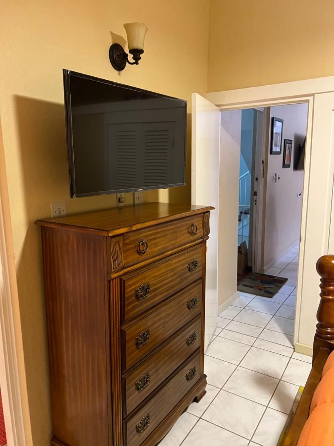Lovely Modern 1Bedroom Overlooking Carribean Sea. Ocho Ríos Exterior foto