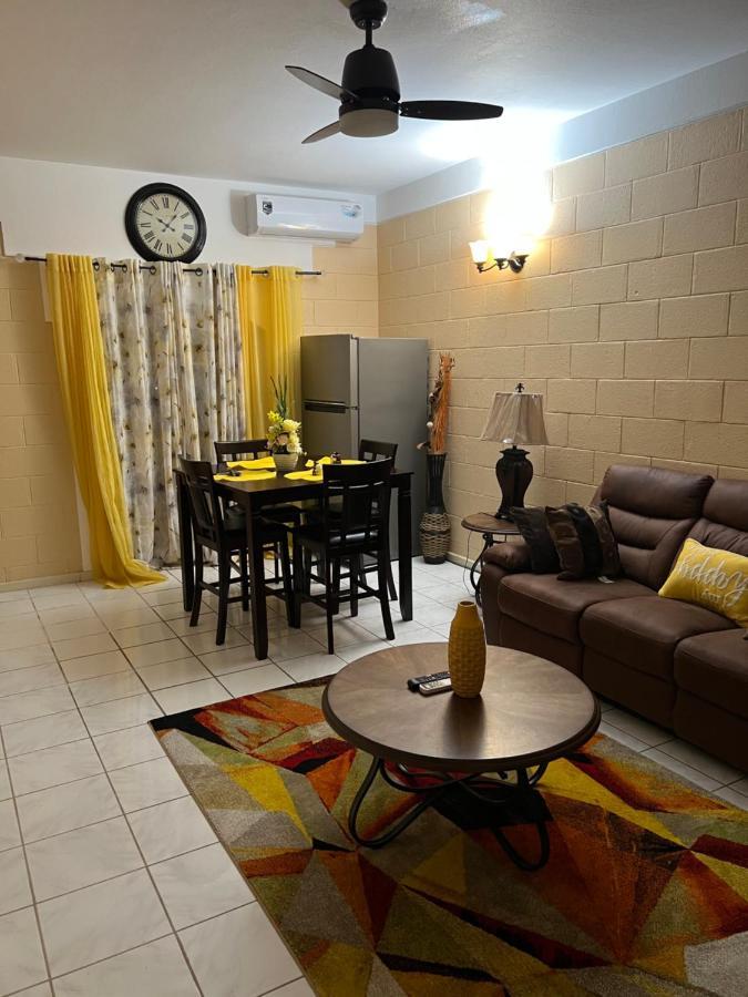 Lovely Modern 1Bedroom Overlooking Carribean Sea. Ocho Ríos Exterior foto
